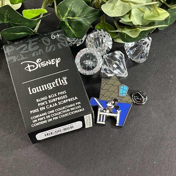 Loungefly Minnie Mouse Disney Lapel Pin Haunted House Puzzle Blind Box Brooch - Picture 2 of 12